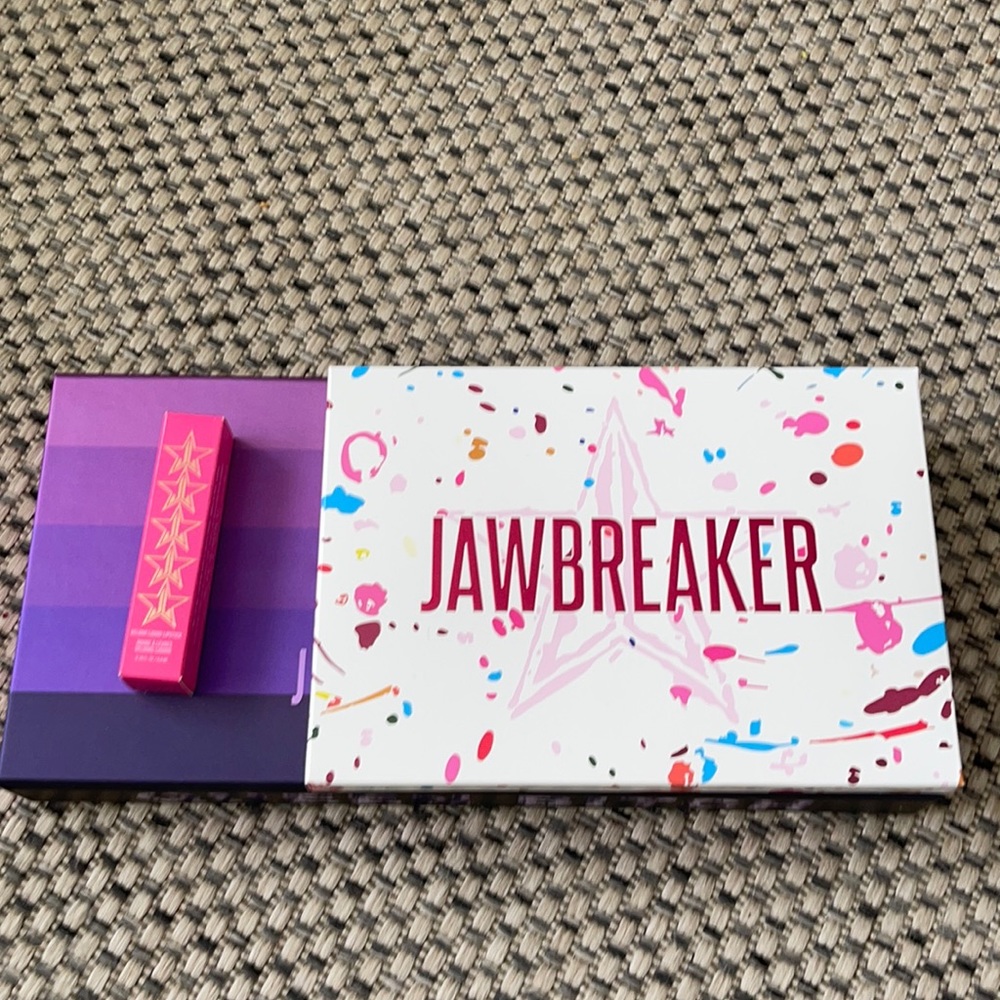 FULL SIZE NEVER USED BUNDLE JEFFREE STAR COSMETICS